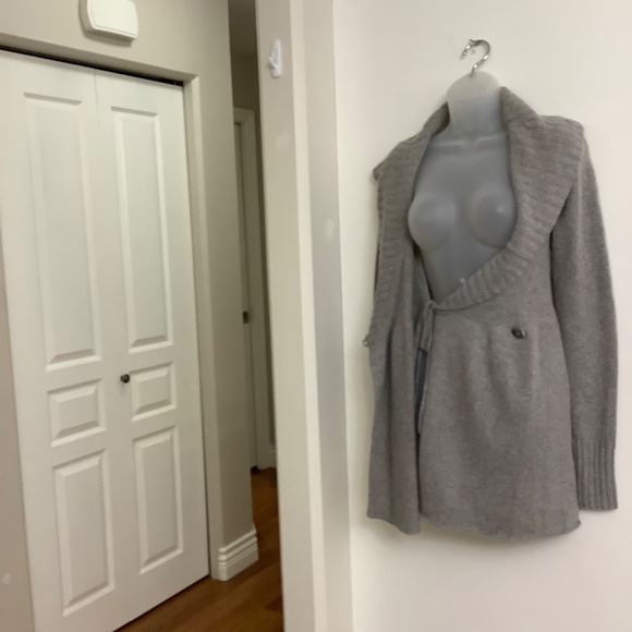 Talula Wool blend & Cashmere Crossover Cardigan SMALL - Picture 5 of 7